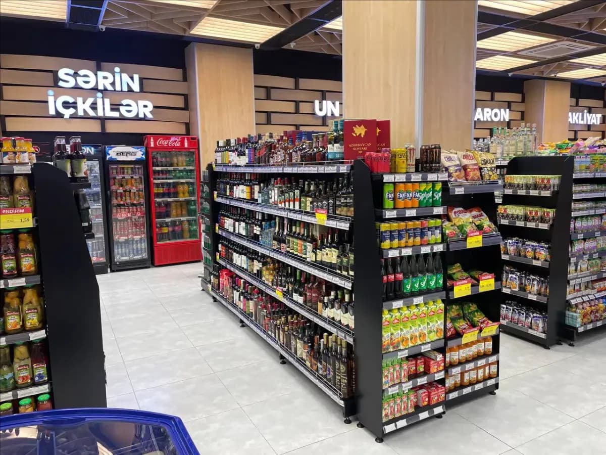 Megastore: retail shelving